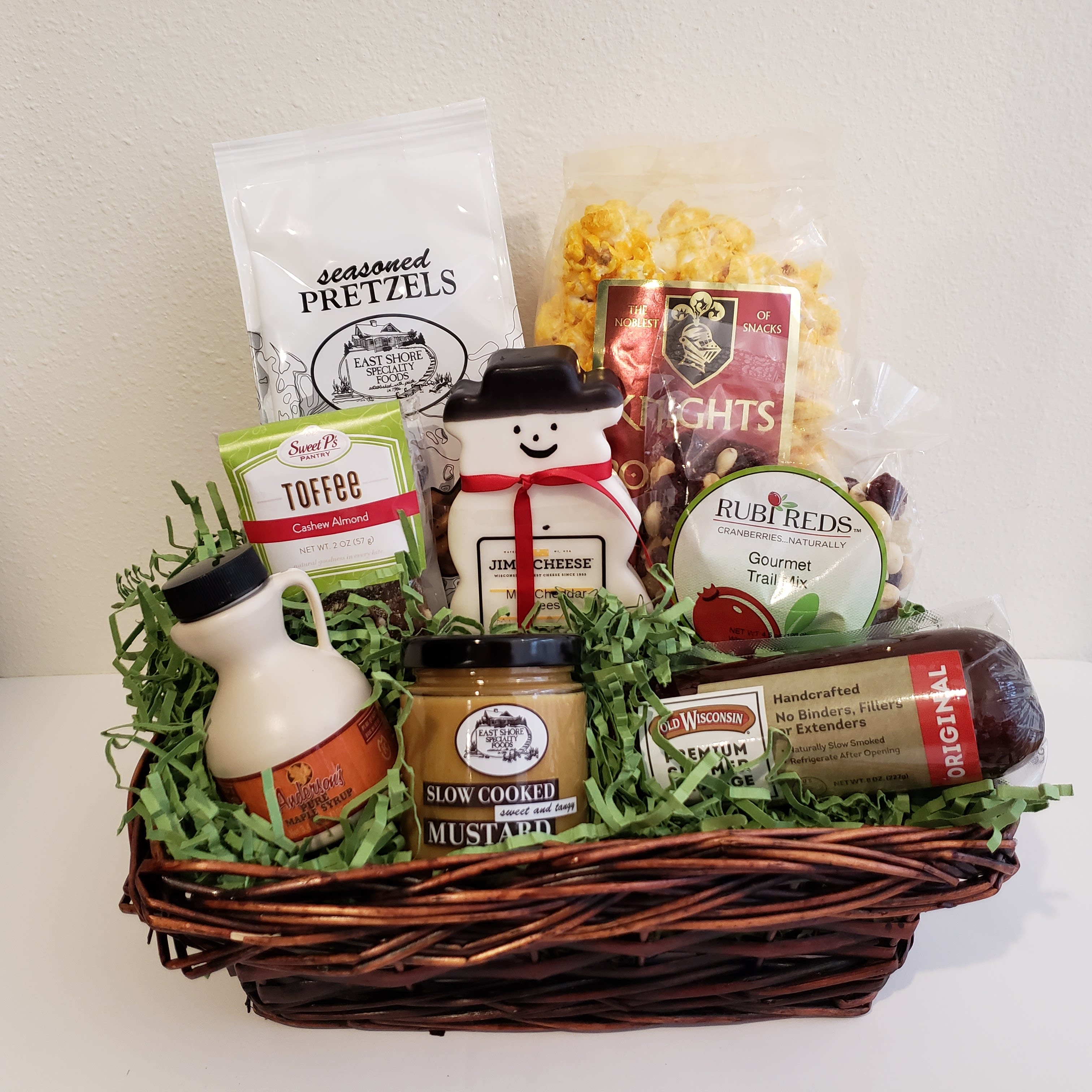 Wisconsin Gift Basket 1.... PREORDERS in Watertown, WI Elegant