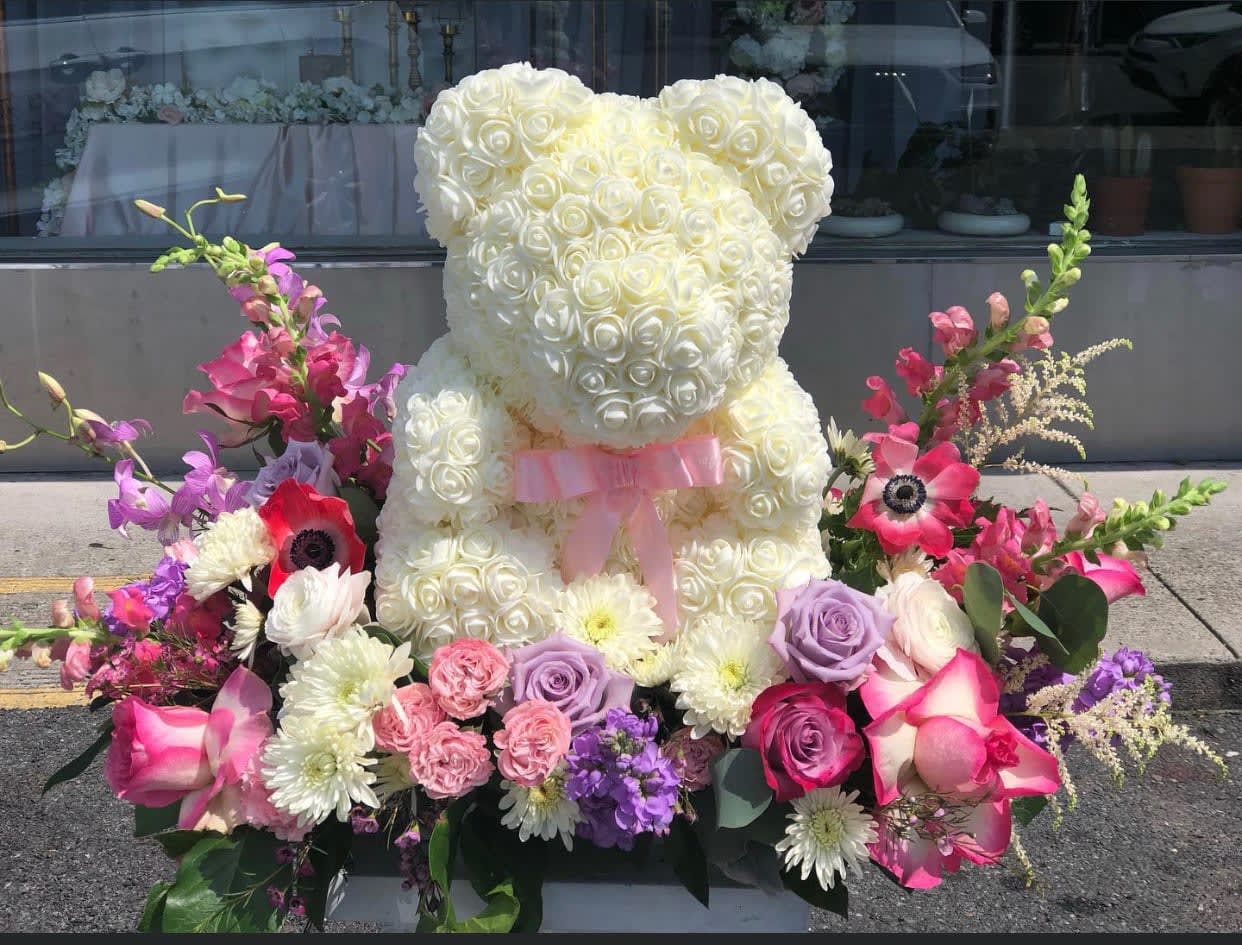 teddy and flowers