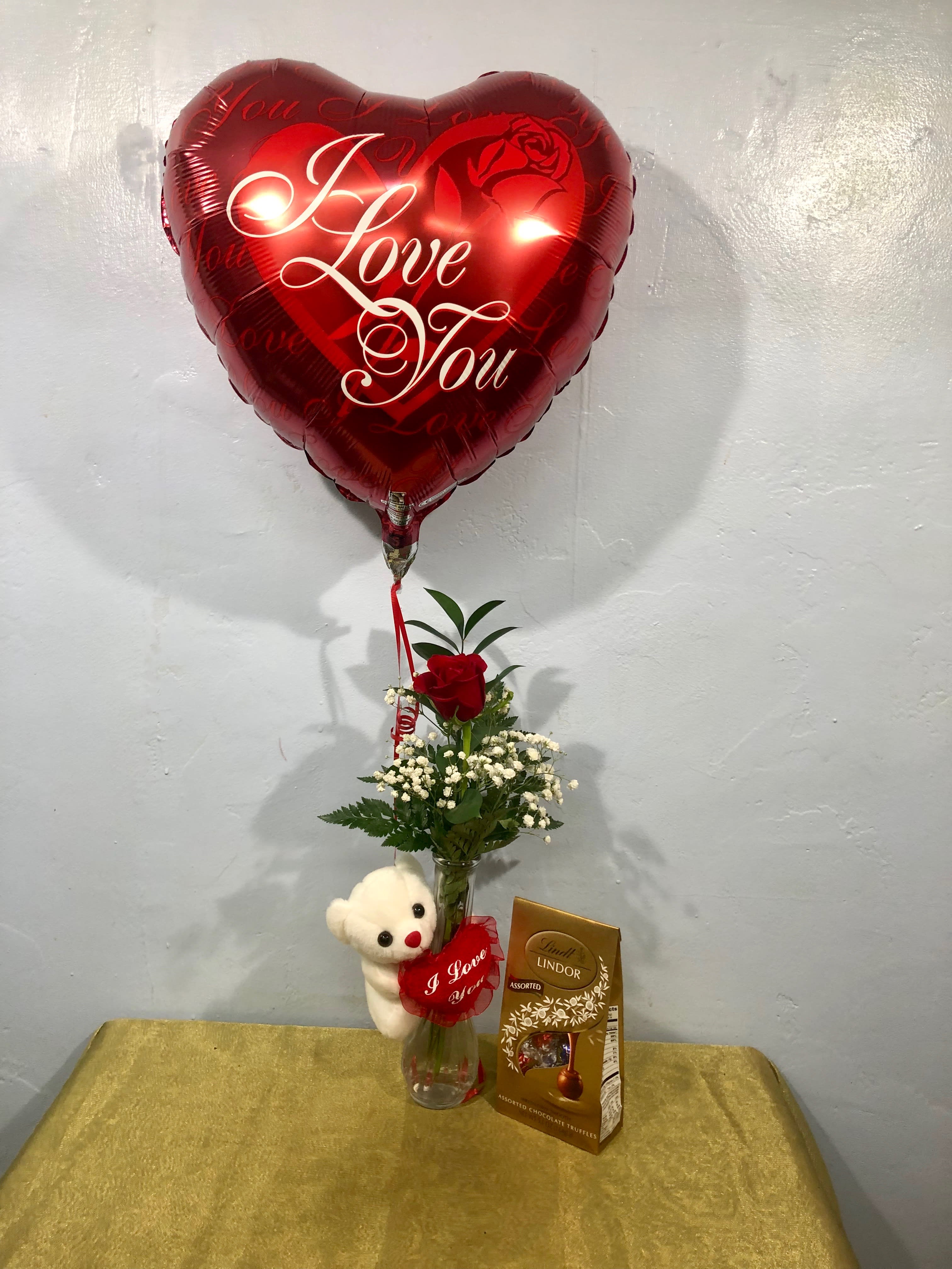 flowers bear and chocolates