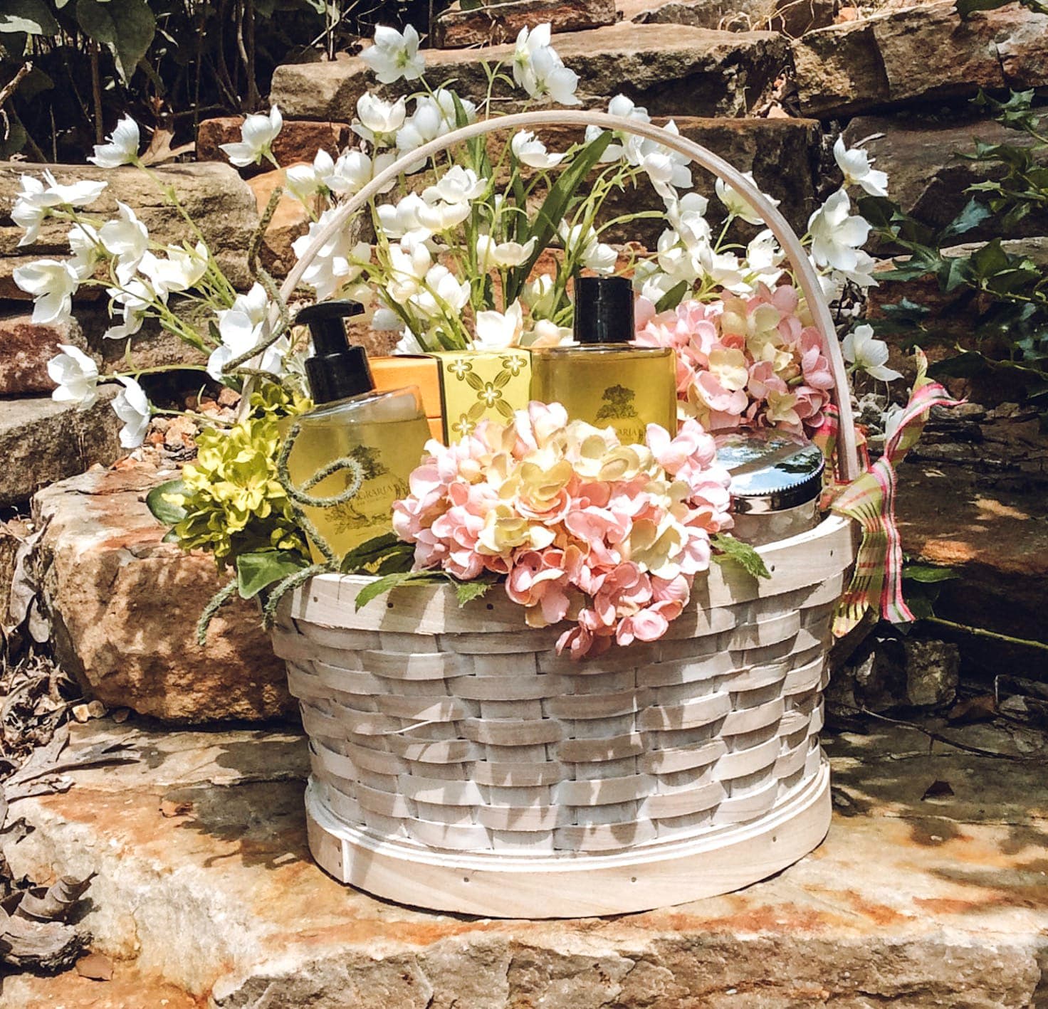 Home & Bath Basket in Camdenton, MO Janine's Flowers