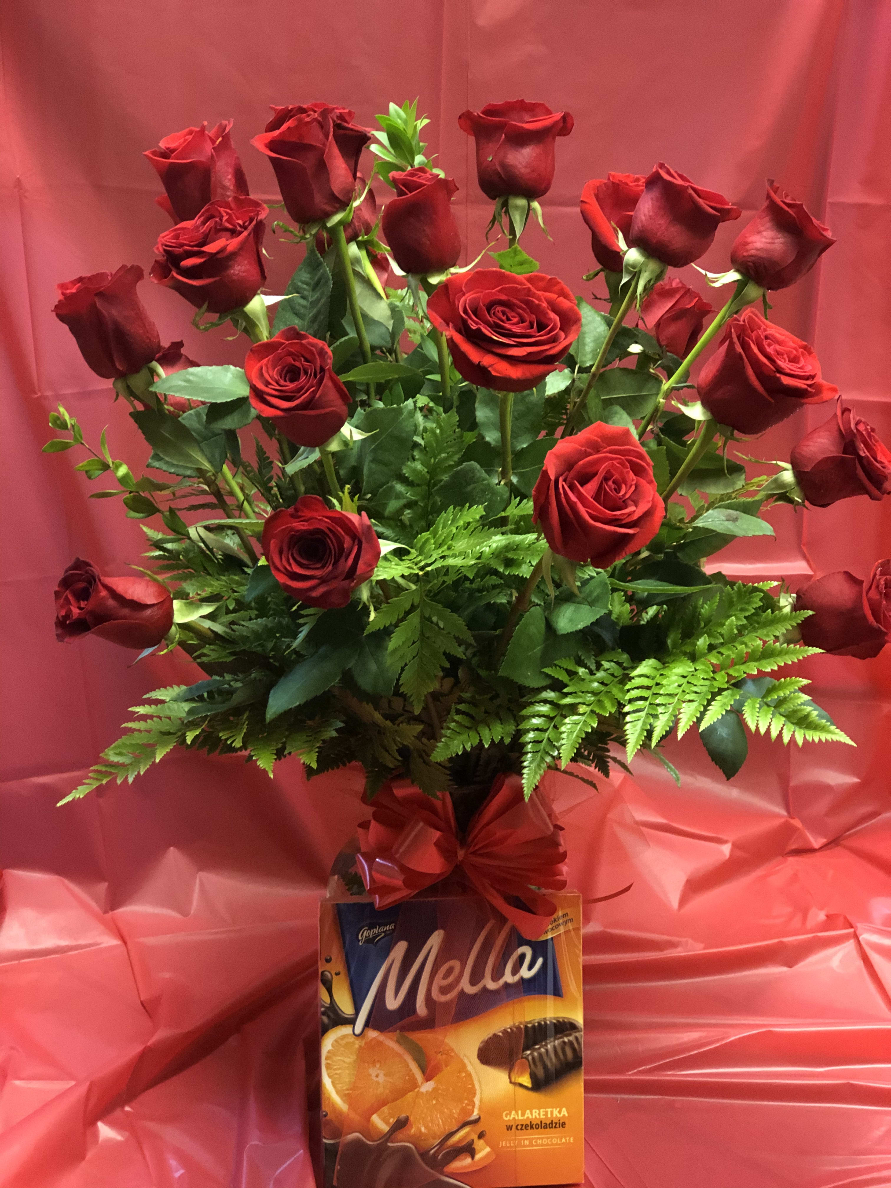 Roses And A Box Of Chocolate In Peoria Az Exclusive