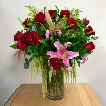 Loving Lilies Roses In Tustin Ca Growers Direct Flowers