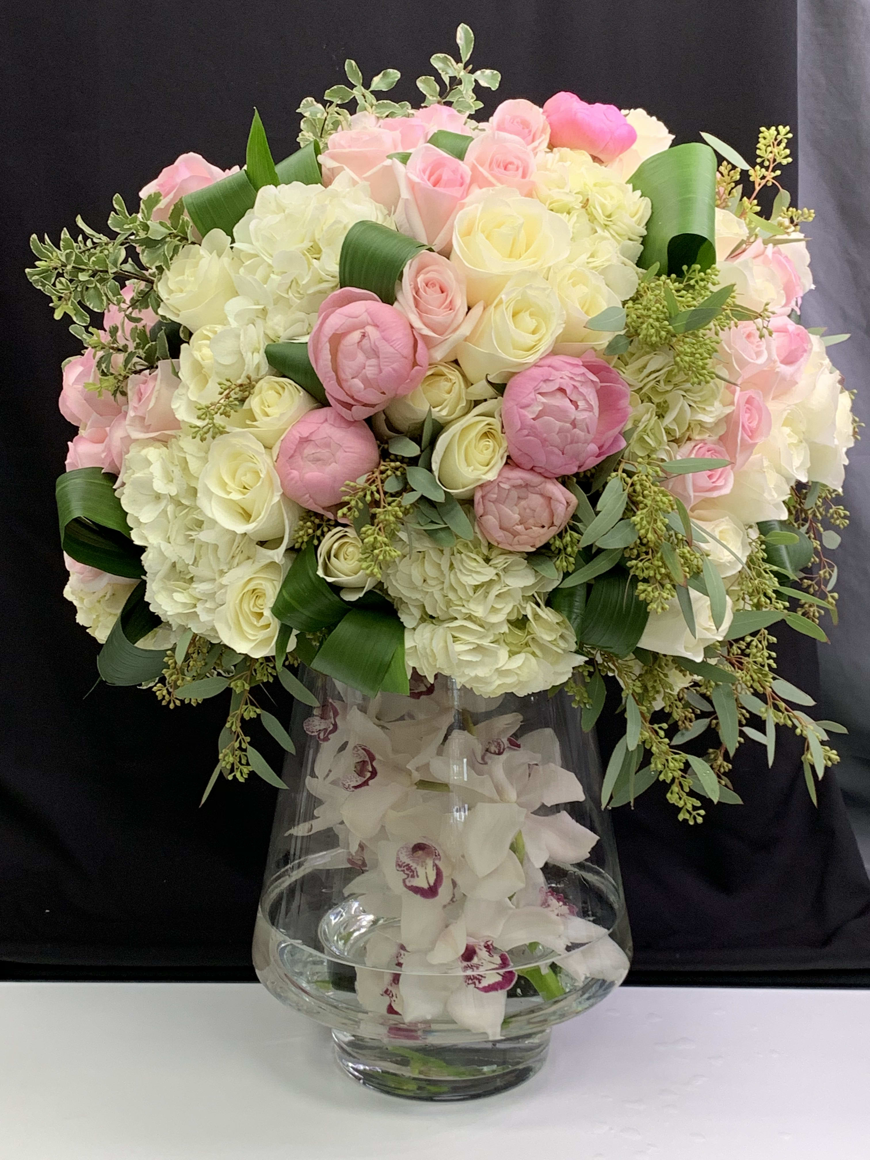 Large modern flower arrangement in Miami , FL Luxury Flowers Miami