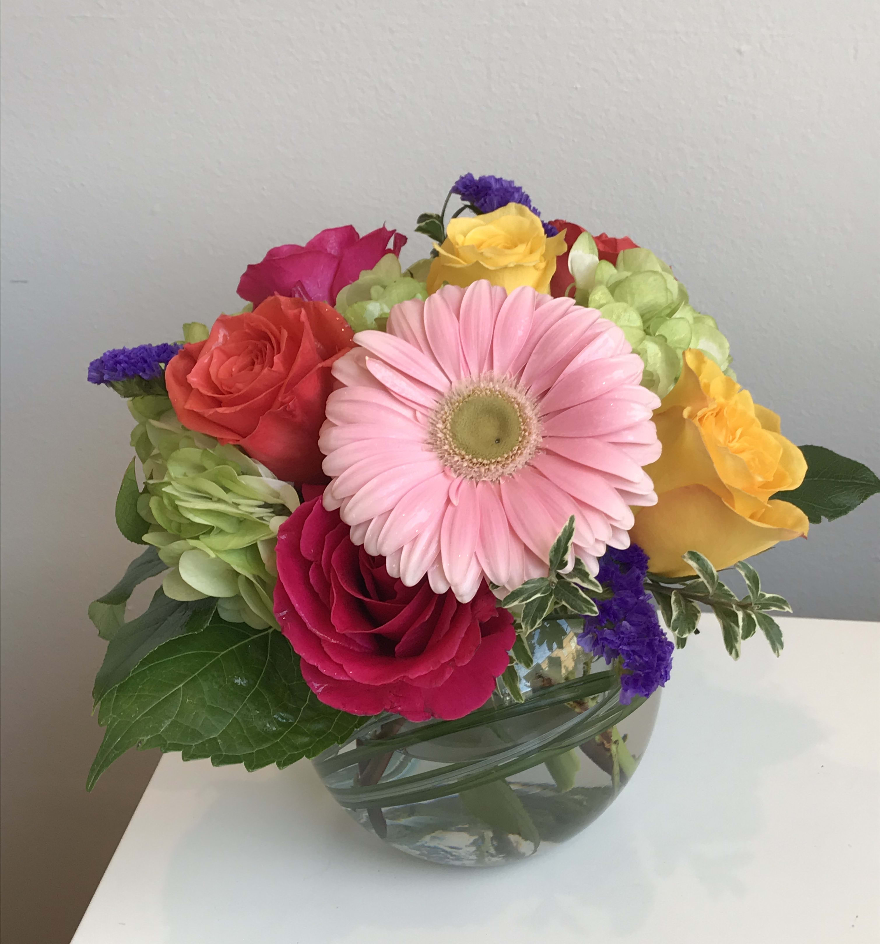 REG 29 in Hays, KS Regeena’s Flowers & Events