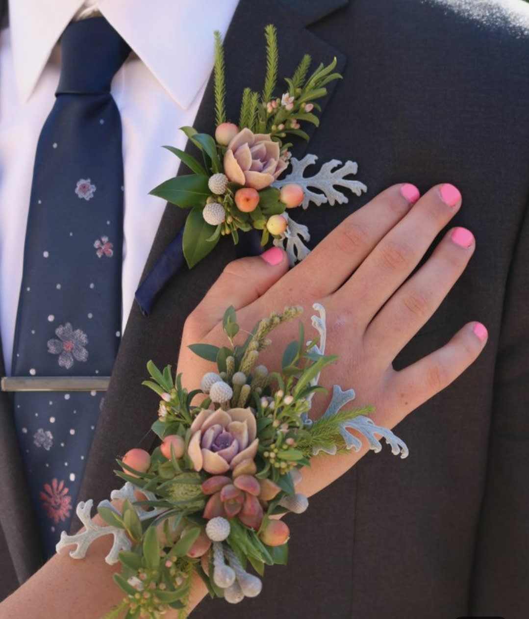 corsage and boutonniere price