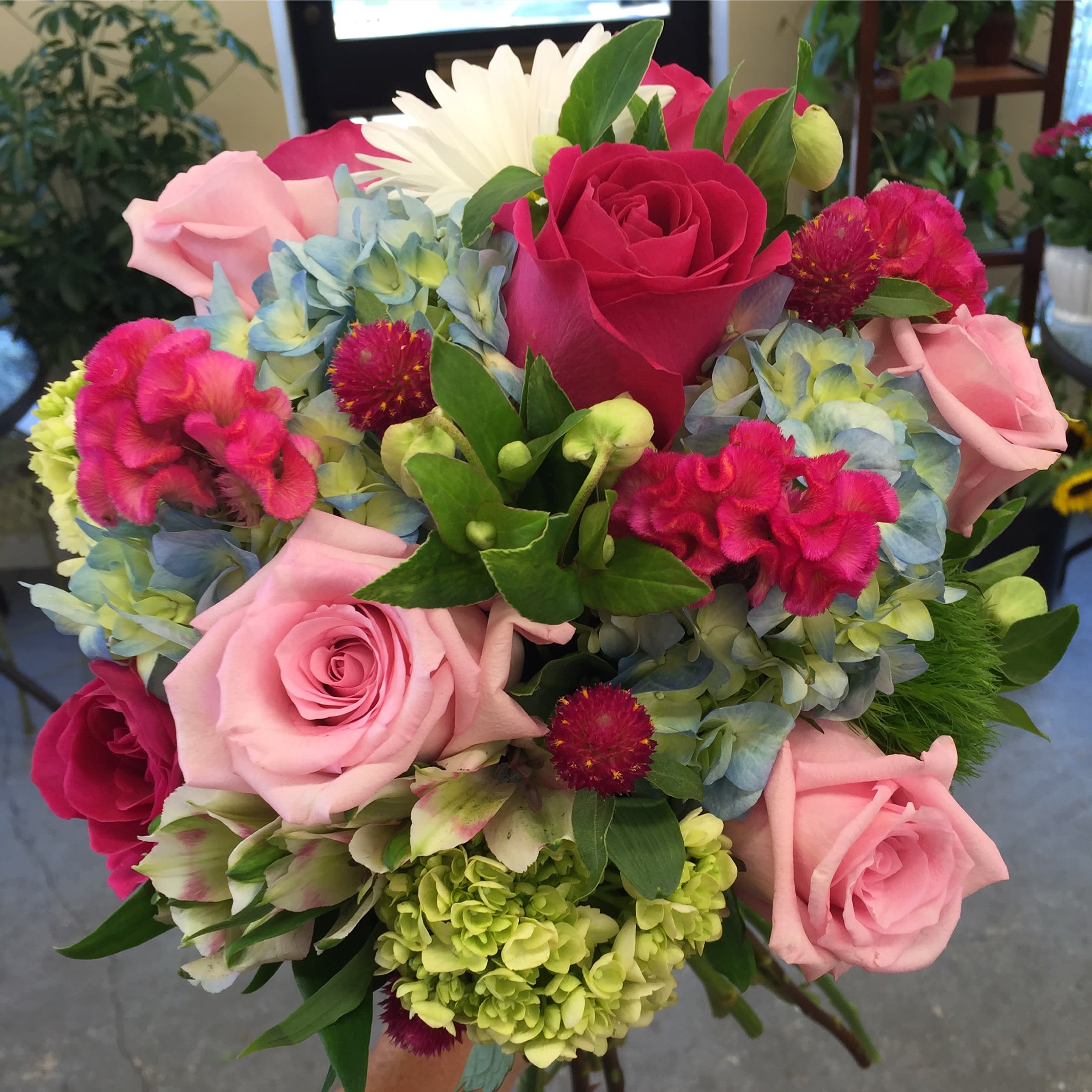 Pretty Please in Medway, MA Luna's Flower Shop