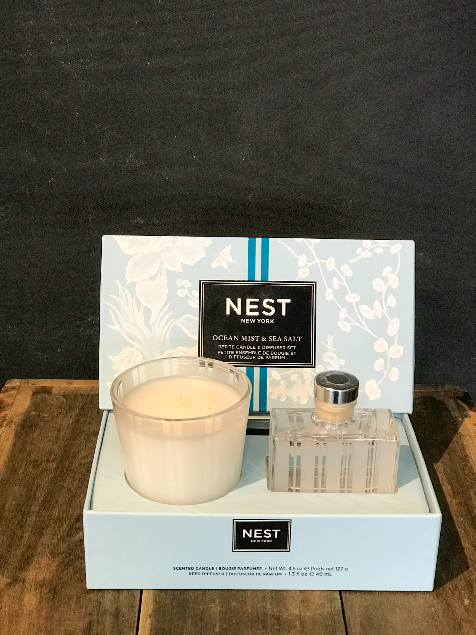 Nest Mini Diffuser Set & Candle in Madison, NJ J & M