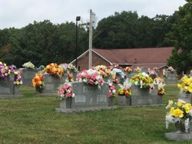 Cemetery Memorial Flowers In Thiensville Wi Fantasy Flowers