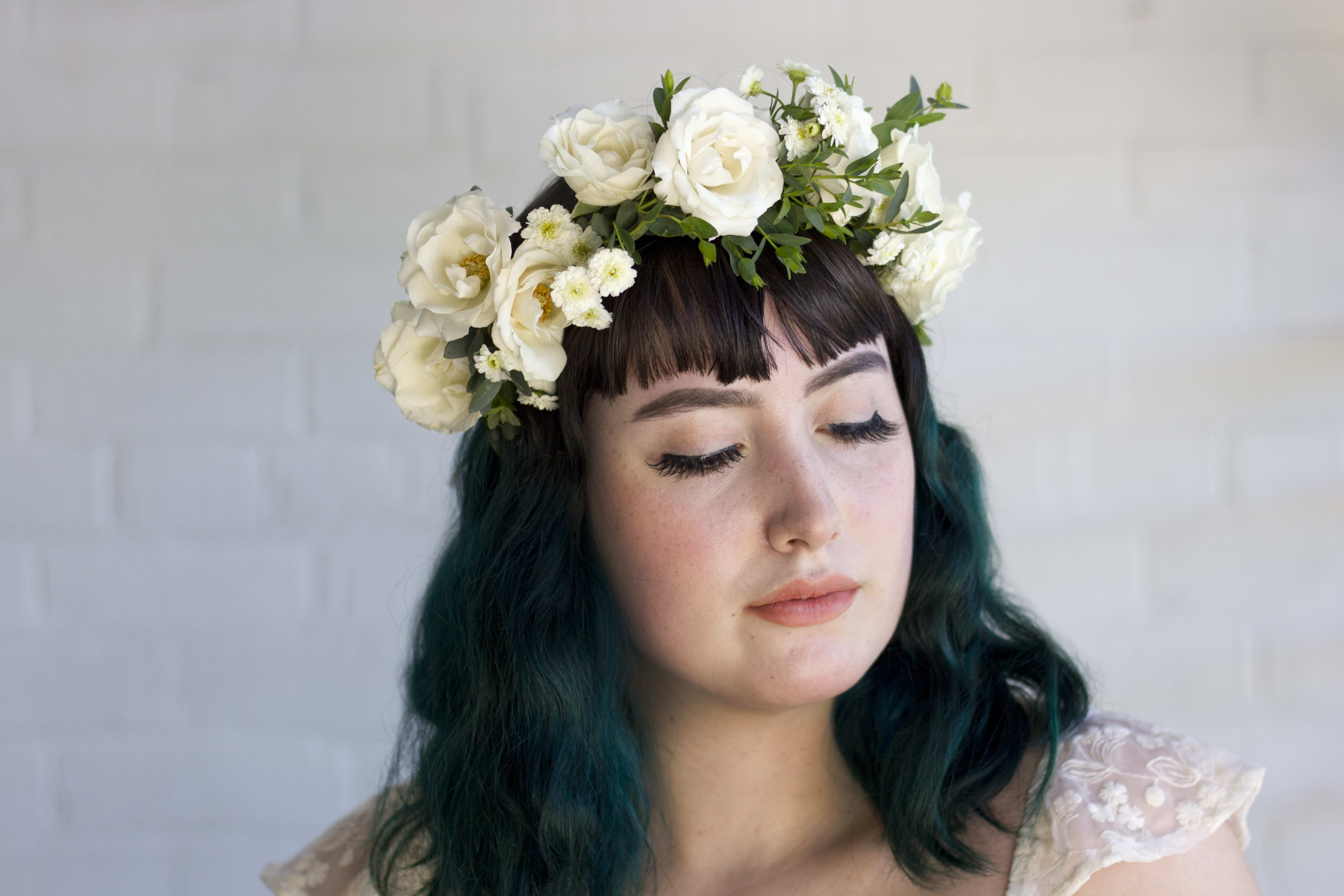 cream flower crown