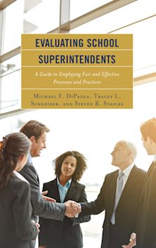 Evaluating School Superintendents cover