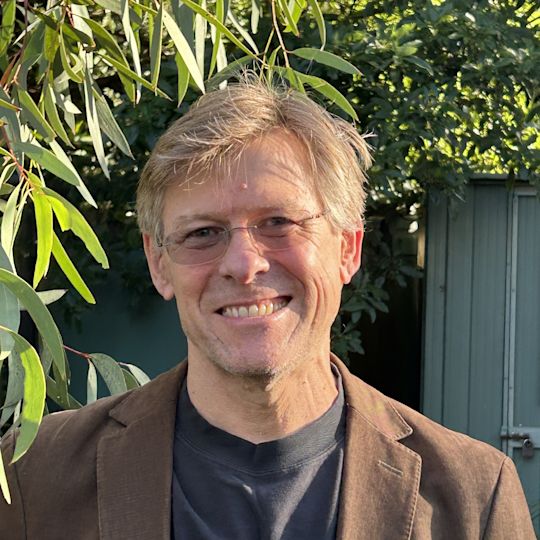 Alistair Thomson photo