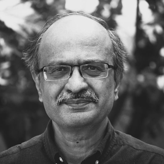 Dinesh C. Sharma photo