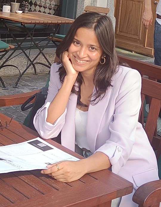 Radhika Agrawal photo