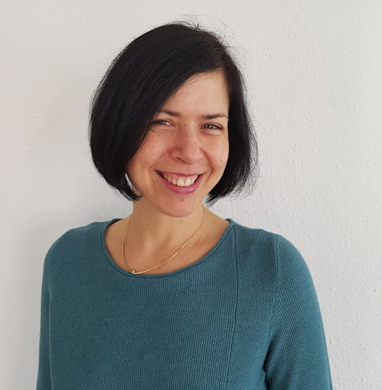 Ana Kladnik photo