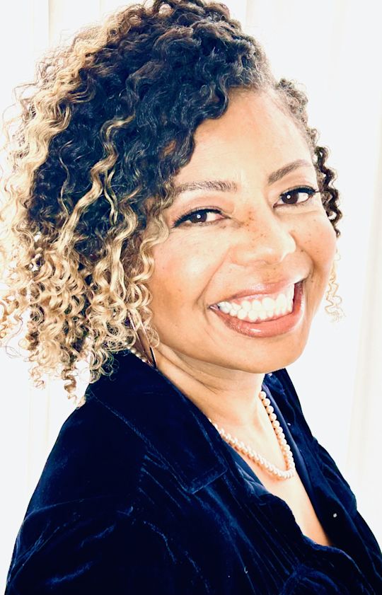 Nefertiti Austin photo