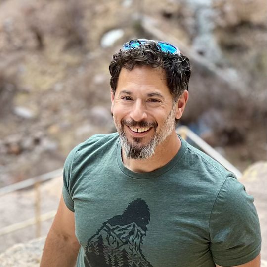Christopher Petrakos photo
