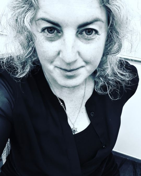 Yael Thomas Cameron photo