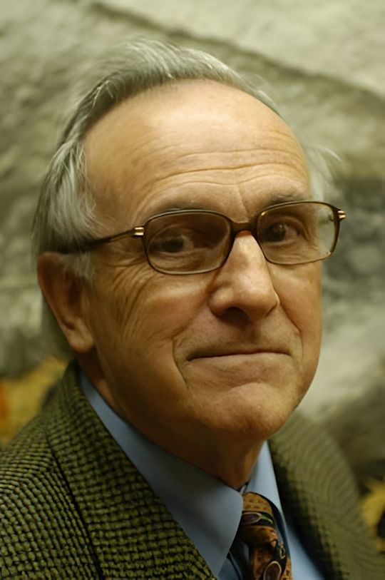 J David Lewis-Williams photo