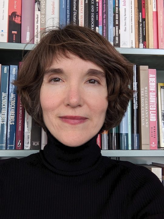 Karrin Hanshew photo