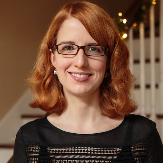 Justine De Young photo