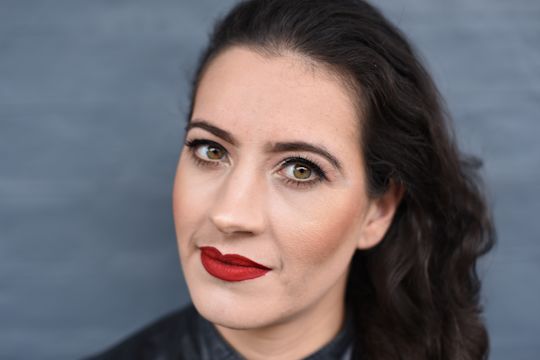 Annie Devenish photo