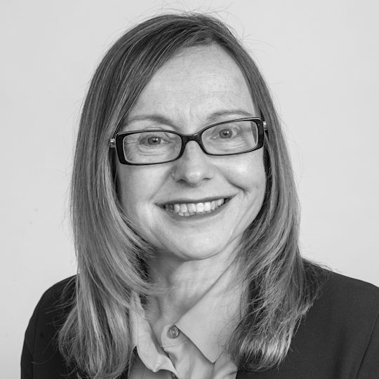 Sarah Bradford photo