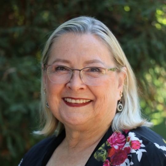 Linda B. Tucker photo