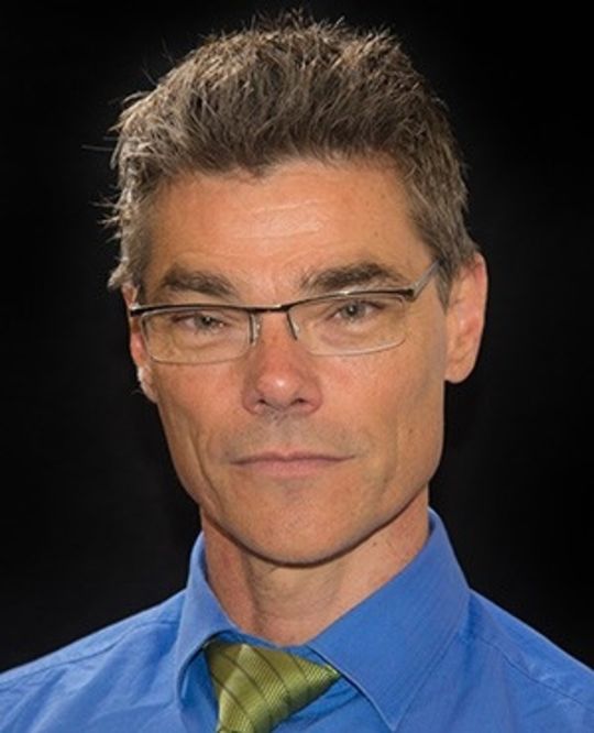 Ian Dixon photo