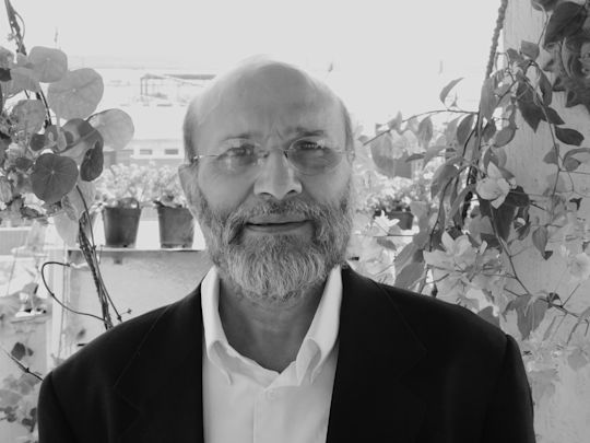 Santosh Mehrotra photo