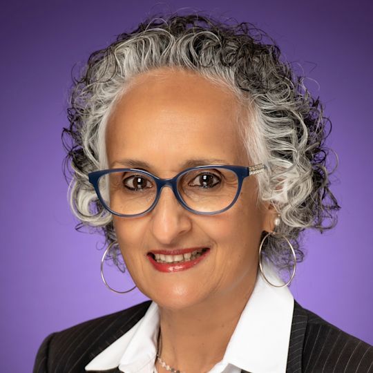 Miriam D. Ezzani photo