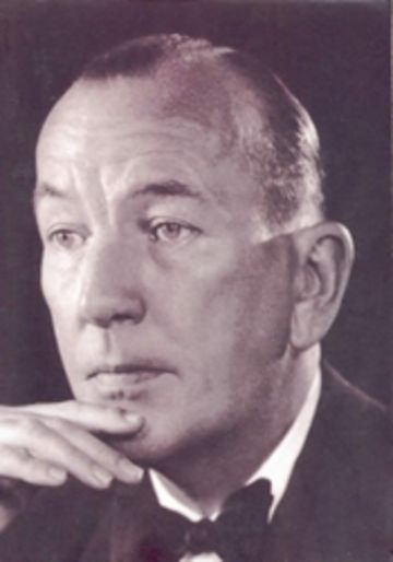 Noël Coward photo