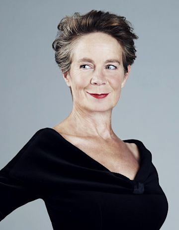 Celia Imrie photo