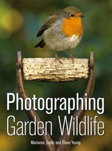 Photographing Garden Wildlife cover