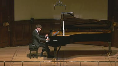 Pianist Boris Giltburg continues his complete cycle of Beethoven's Piano Sonatas at London's Wigmore Hall on Saturday 1 February, 2025. © Wigmore Hall