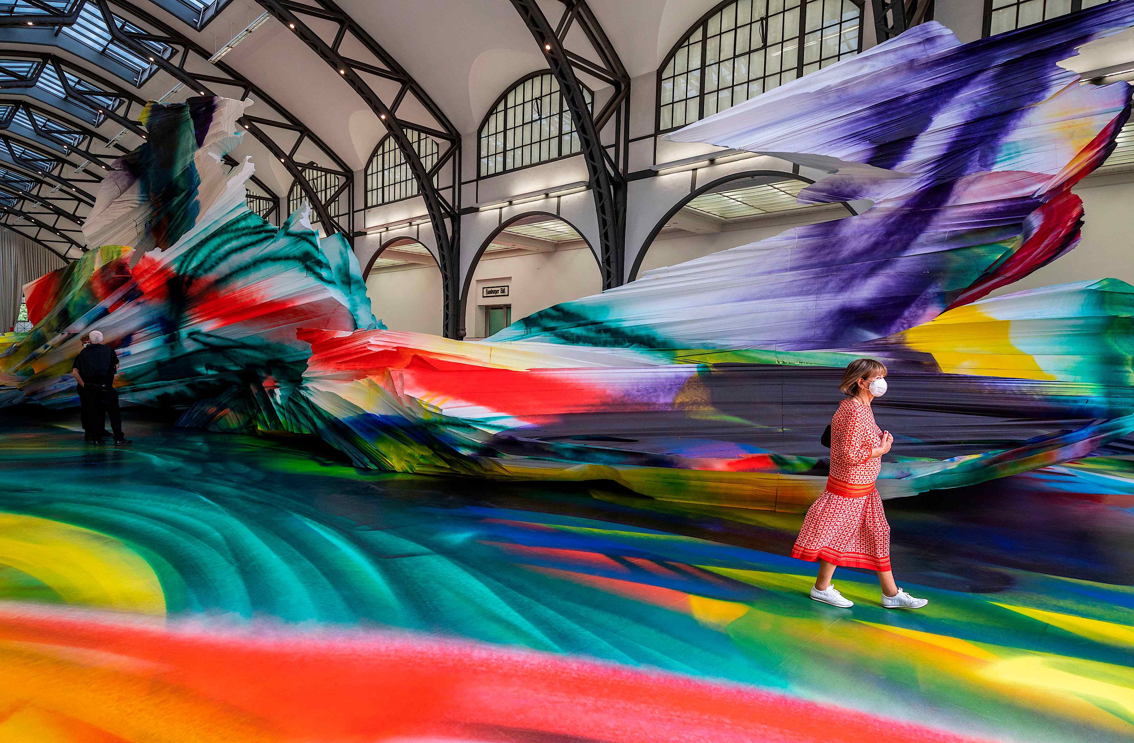 Image by Katharina Grosse, It Wasn't Us, interior of Hamburger Bahnhof Museum for Contemporary Art, Berlin.