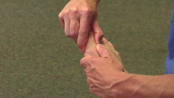 Metatarsophalangeal Joint: Medial Glide