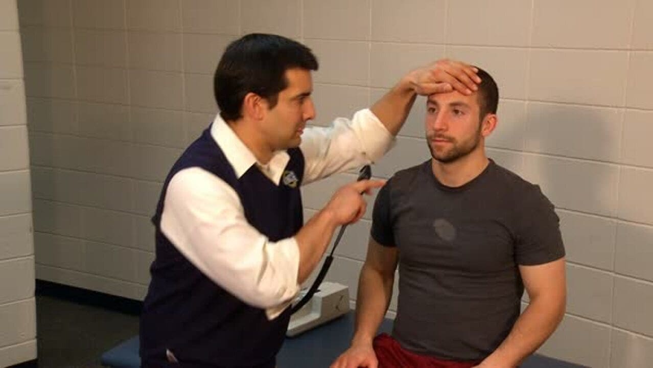 Using an ophthalmoscope