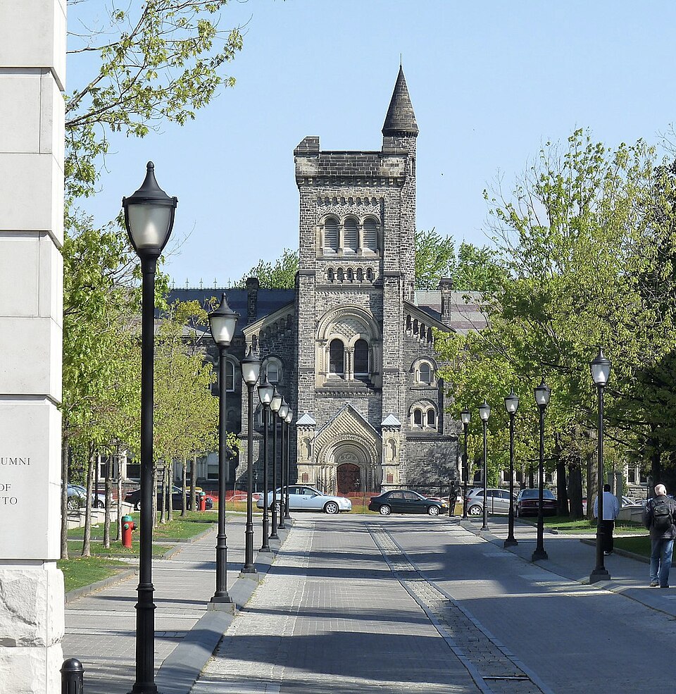 Toronto university (Wikimedia Commons)