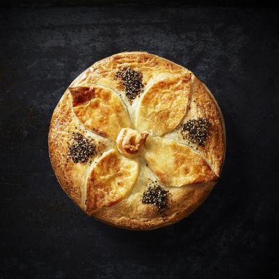 Boscastle Beef Burgundy Family Pie (WA & QLD)