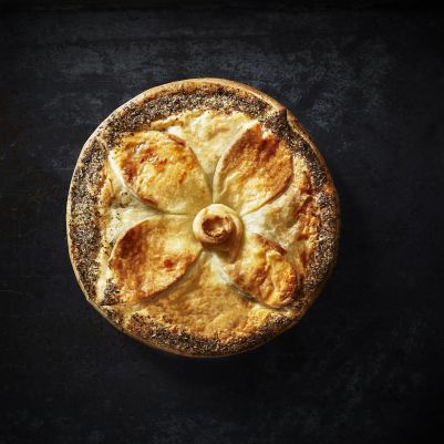 Boscastle Chicken and Mushroom Family Pie