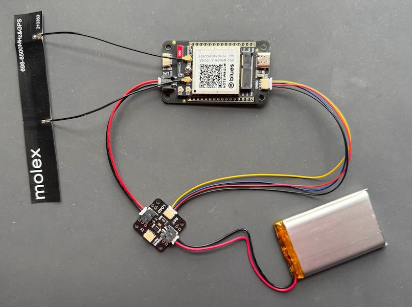 A Mojo connected to a LiPo battery and Notecarrier X