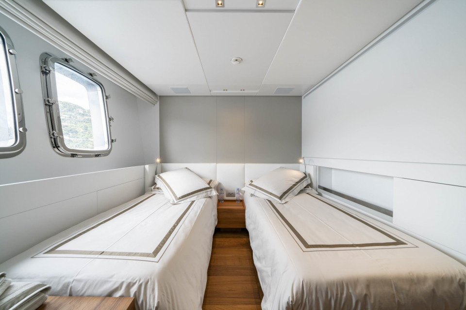 M/Y Salt Yacht #13