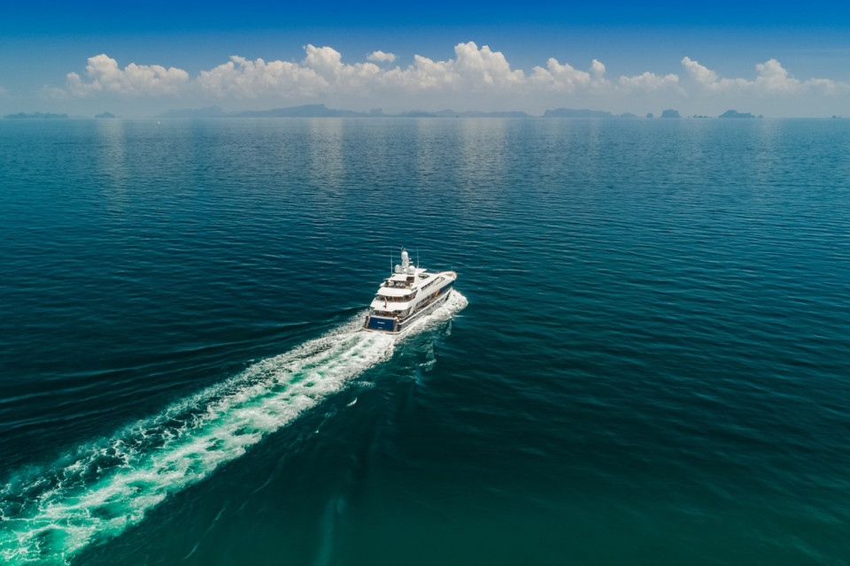 M/Y LADY AZUL Yacht #4