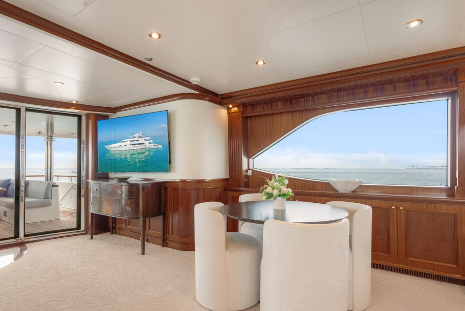M/Y MISS STEPHANIE Yacht #11