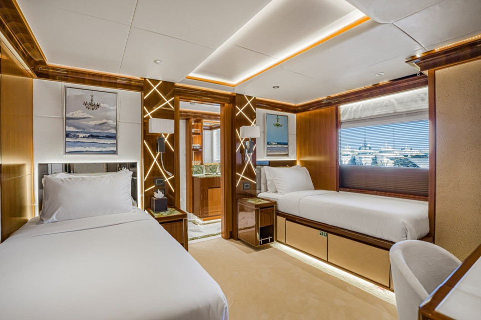 M/Y ATLANTIS Yacht #12