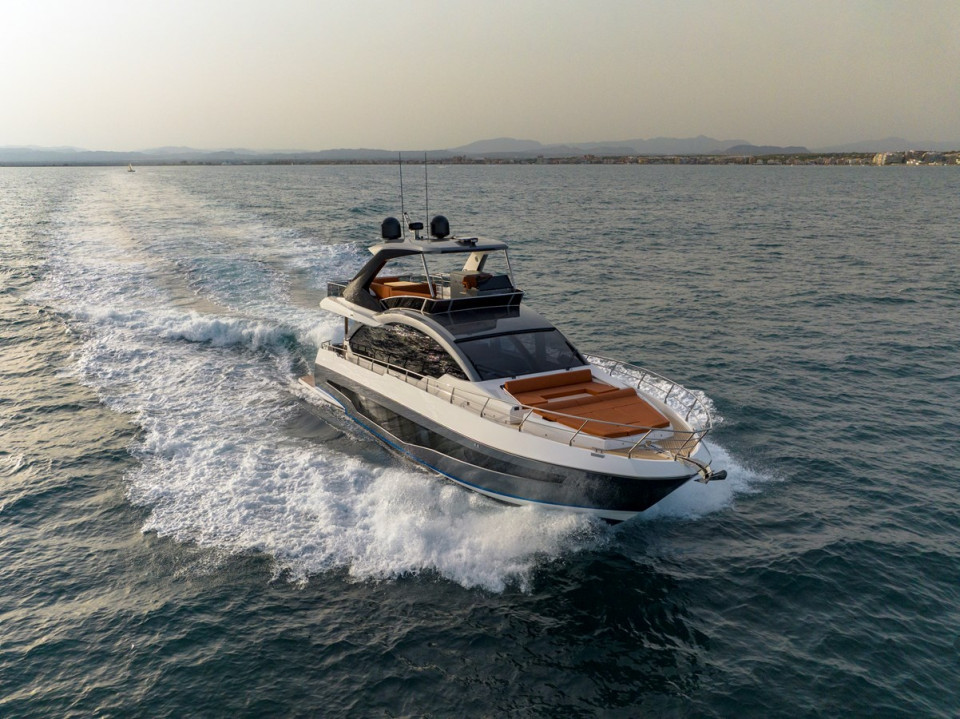 M/Y TINKA BUNNY Yacht #13