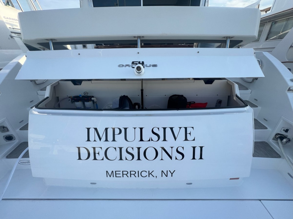 M/Y IMPULSIVE DECISION  Yacht #4