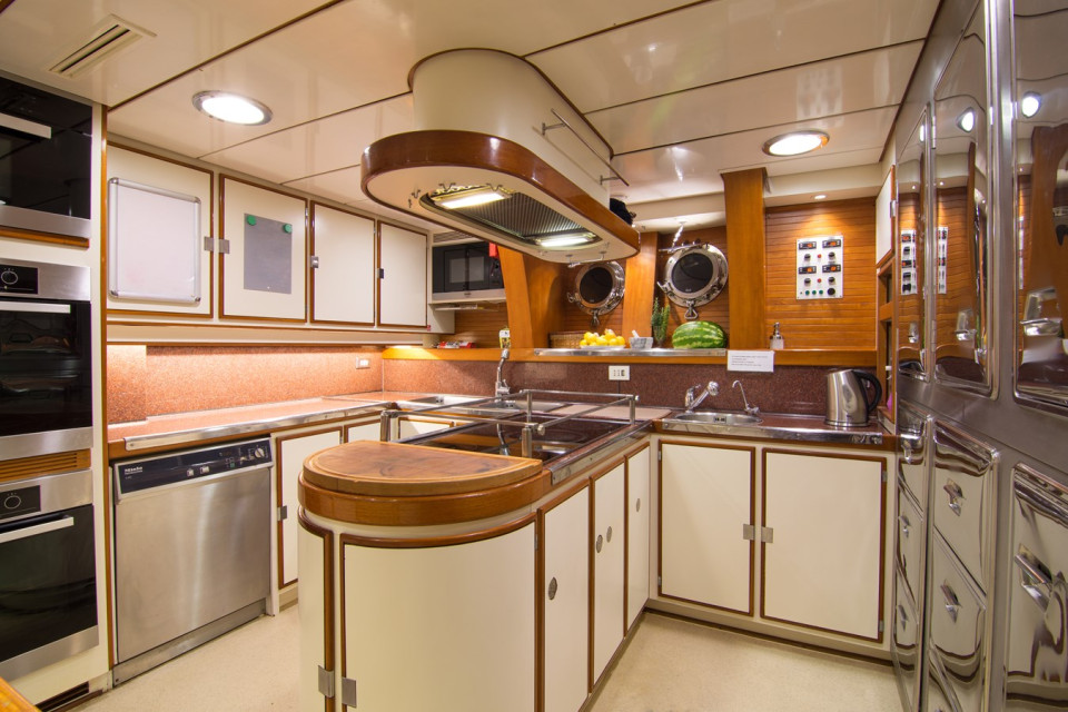 S/Y ANTARA Yacht #14