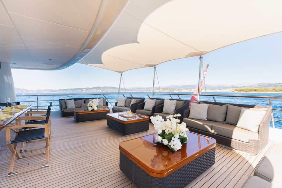 M/Y WERE DREAMS Yacht #15