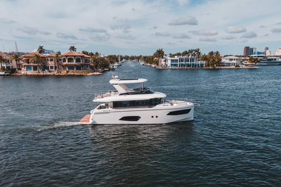 M/Y ABSOLUTE NAVETTA 52 Yacht #2